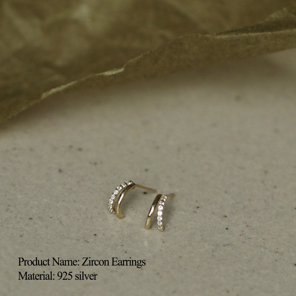 Minimalist Gold Vermeil Stud Earring